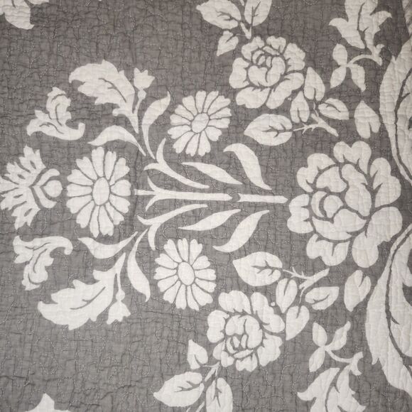 Home Classics Damask Floral Gray White Pillow Shams 20X26 In Wavy Striped Border - Picture 4 of 9